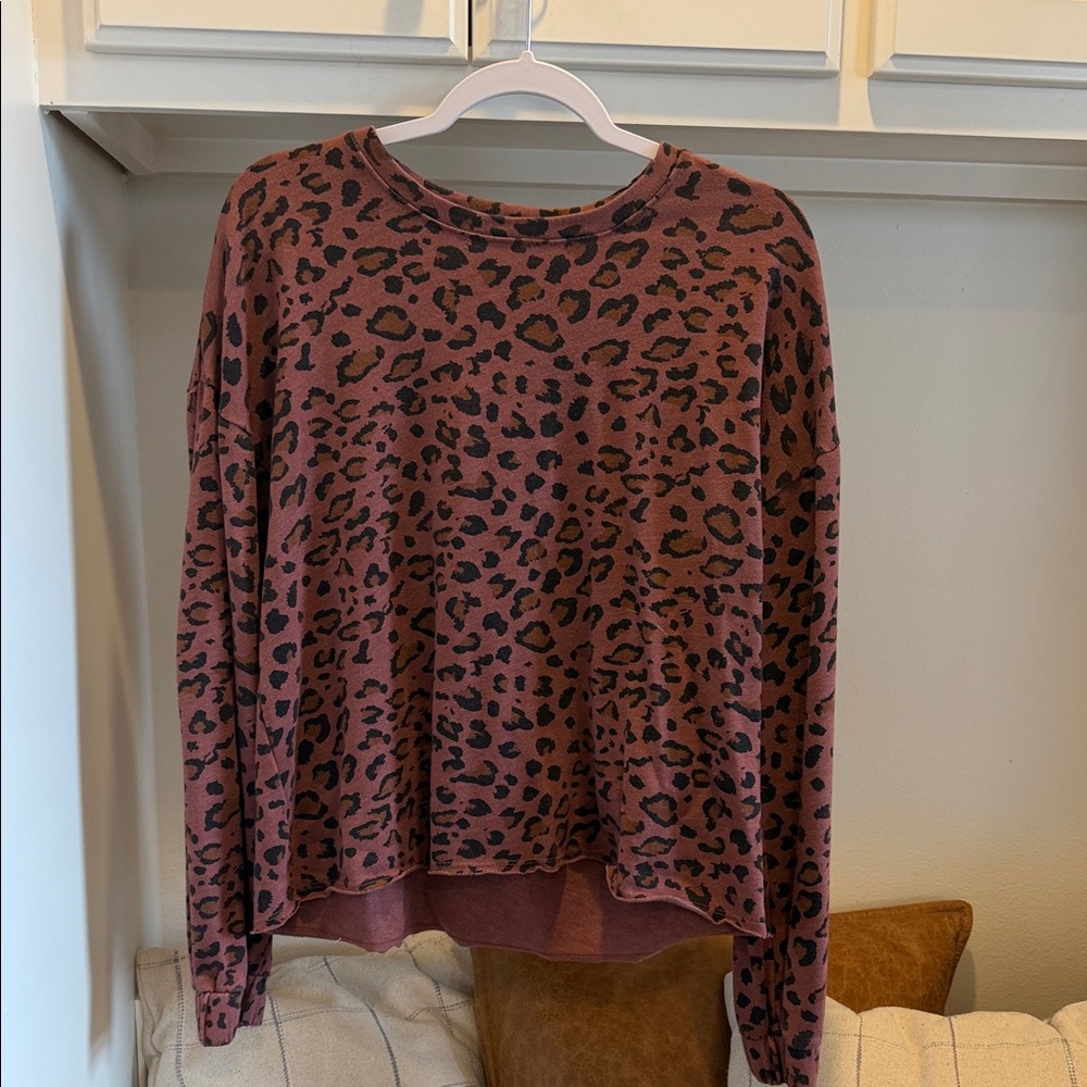 Sundry Brown Leopard Print Sweatshirt